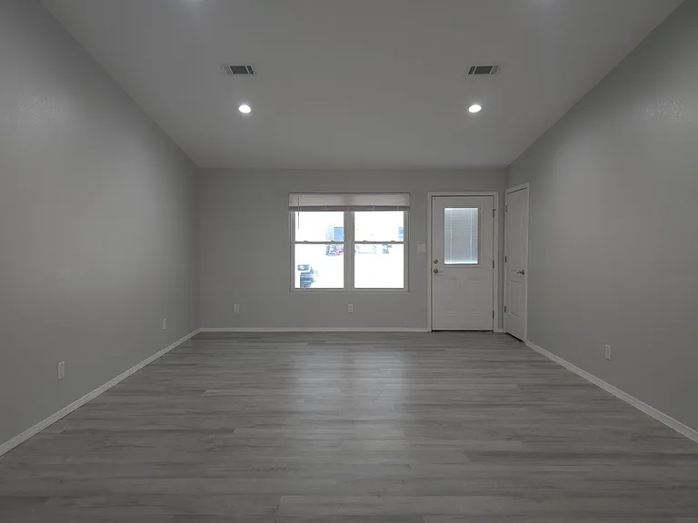 232 White Eagle Trl #B — Photo 6
