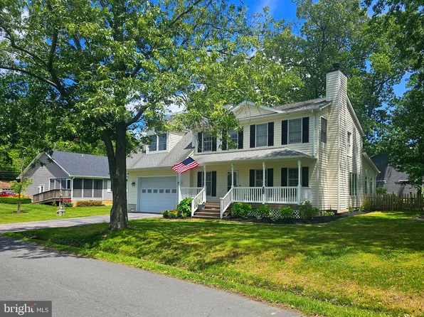 4911 Lerch Dr, Shady Side, MD 20764