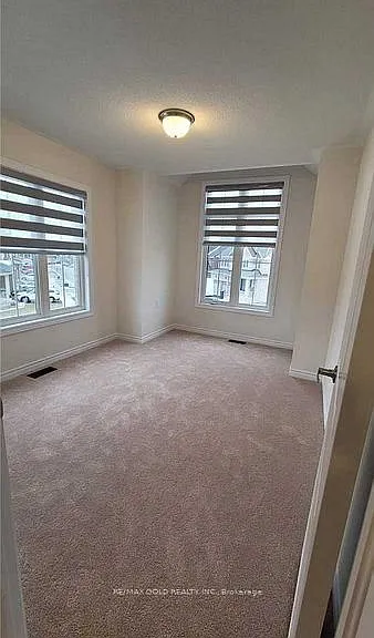 1 Sparrowbrook St — Photo 18