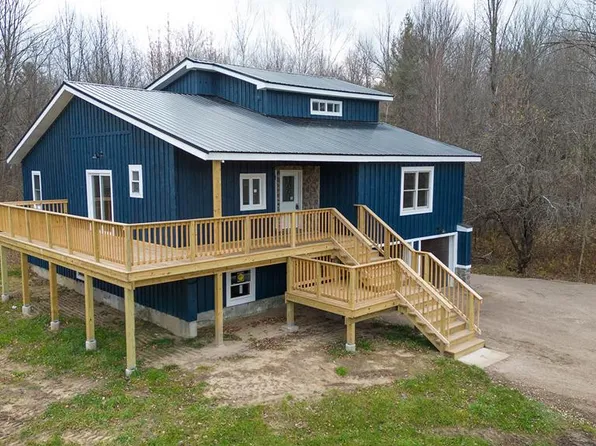 580 State Route 458 St, Saint Regis Falls, NY 12980