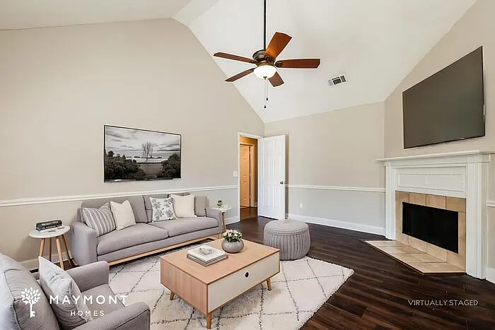 3 bed, 2.0 bath, 1217 sqft, $1,695 — Photo 4
