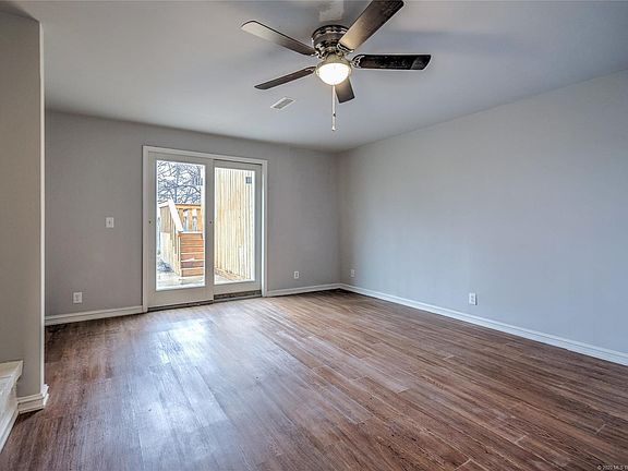 4th image of 3039 W 69th Pl S