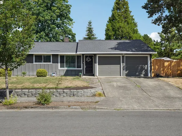 14105 SW Spinnaker Dr, Beaverton, OR 97005