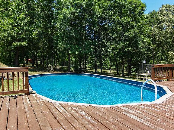 4th image of 110 Wildwood Dr