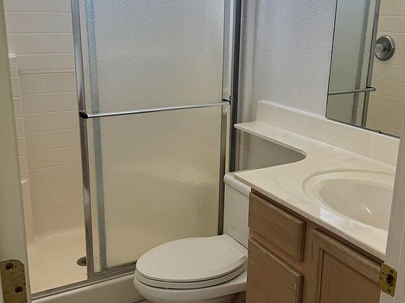 4th image of 8935 E Golf Links Rd