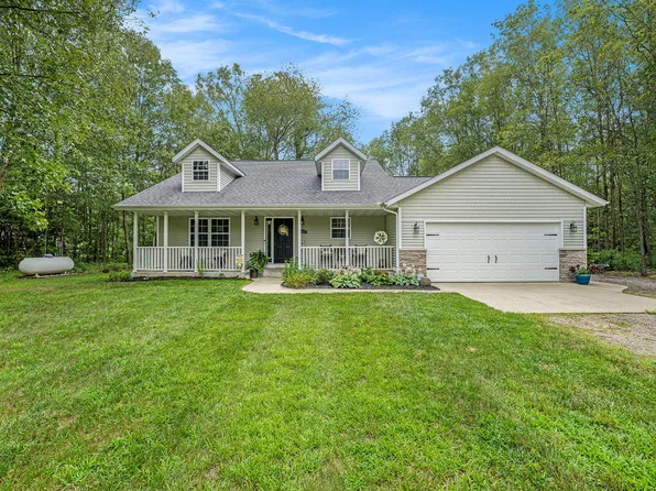 2030 Covault Ln, Otsego, MI 49078