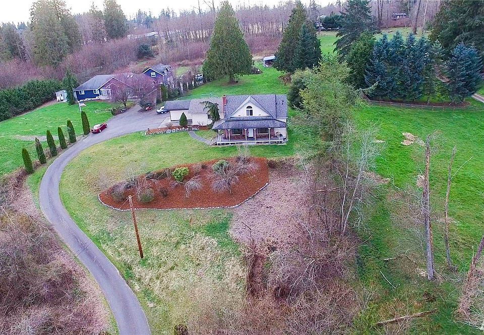 1st image of 4420 95th Ave NE