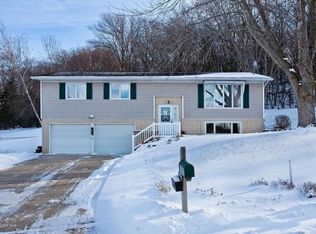 1005 Suden Cir NE, Chatfield, MN 55923