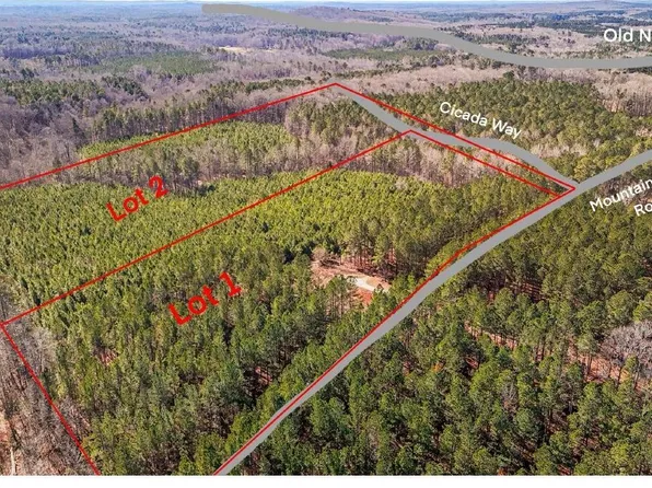 701 Mountain Creek Rd #1, Chapel Hill, NC 27516