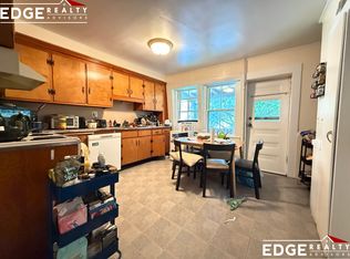 195 Mount Auburn St #3, Cambridge, MA 02138