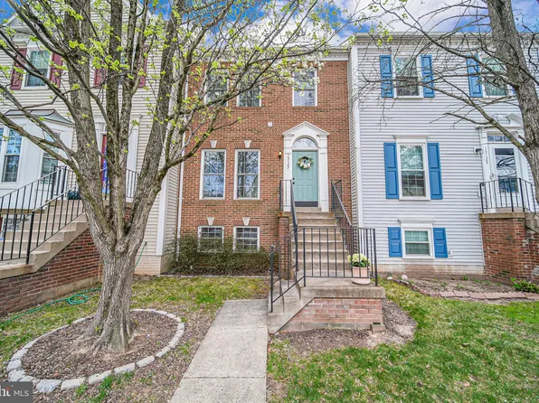 13127 Quail Creek Ln, Fairfax, VA 22033