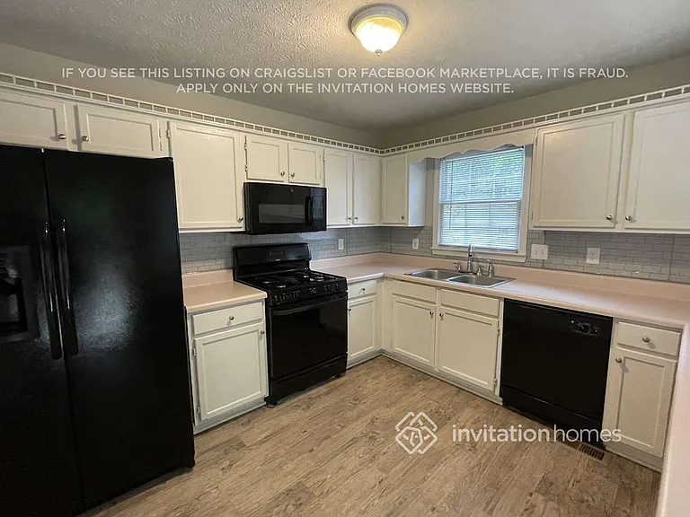 4235 Winding Trail Ln — Photo 4