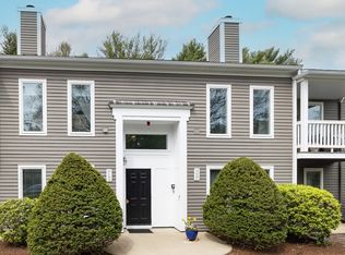 44 Bay Farm Rd, Duxbury, MA 02332