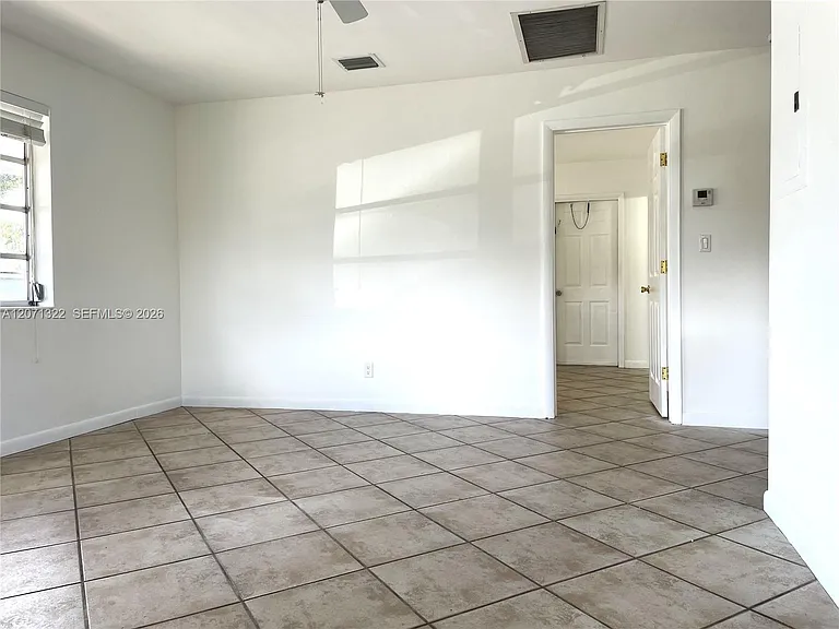 225 NW 23rd St #1 — Photo 5