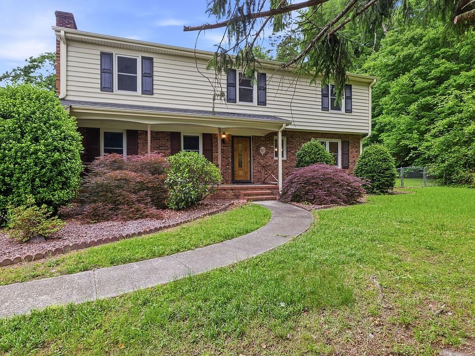 1st image of 3209 Marie Dr