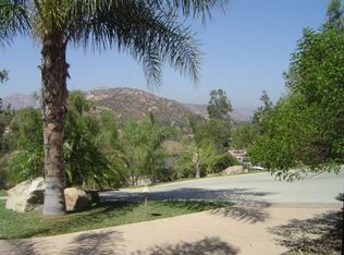 337-39 Galloway Valley Ct, Alpine, CA 91901