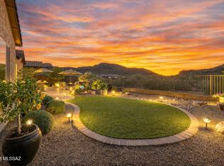 8489 N Lone Ranger Rd, Tucson, AZ 85743