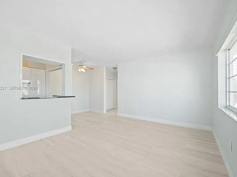 7315 Byron Ave #10 — Photo 3