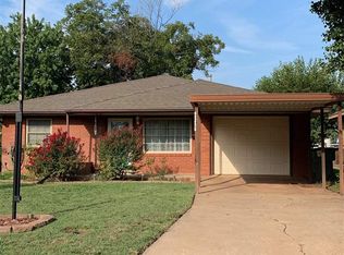 504 S 6th Ave, Fairview, OK 73737