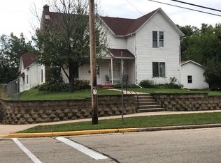 222 N High St, Fort Atkinson, WI 53538