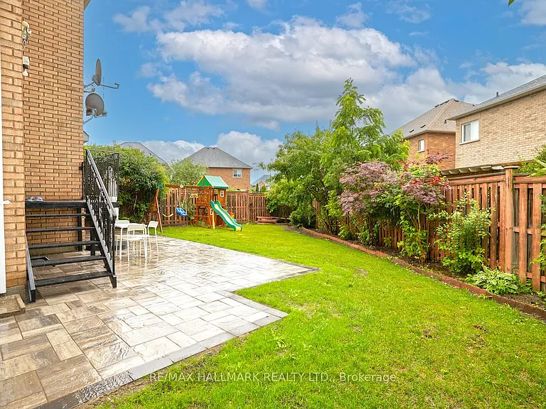 77 Wheelwright Dr #BASEMENT — Photo 6