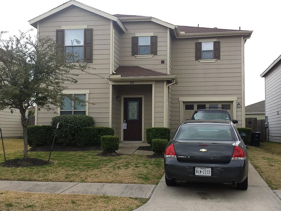 1st image of 434 Remington Creek Dr