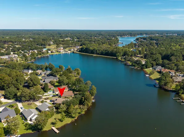 225 Ridge Lake Dr, Manning, SC 29102