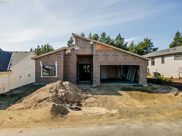 525 Meadows Dr, Manzanita, OR 97130