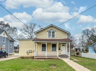 522 Hill Ave, Elgin, IL 60120