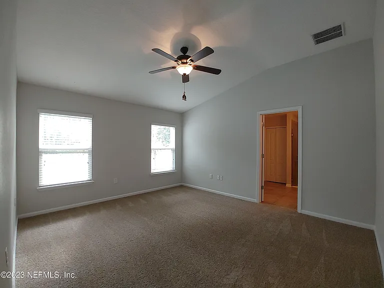 208 Midway Park Dr — Photo 26