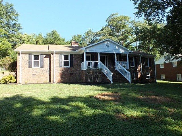 1st image of 122 Saint James Dr