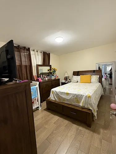 124 Perry Ave #1 Photo 1