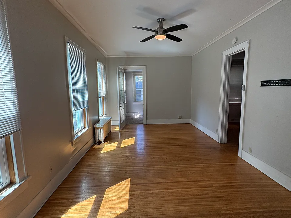 46 Vick Park #1