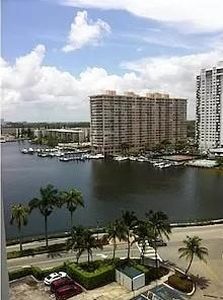 2801 NE 183rd St #1107W, Aventura, FL, 33160