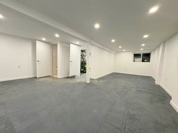 504 Midwood Street image 15 of 15