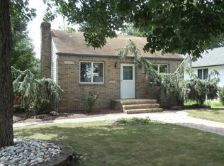 49 Lake Blvd, Aberdeen, NJ 07747
