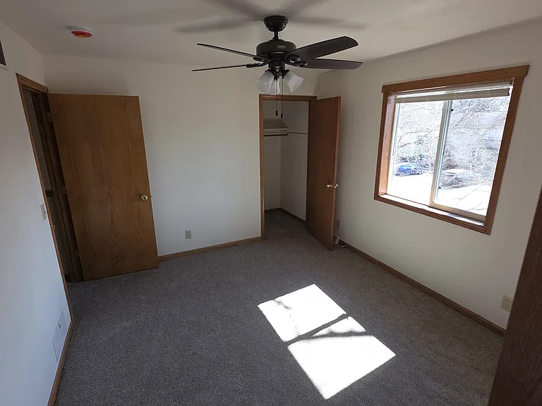 19 Fordem Ct #19 — Photo 12