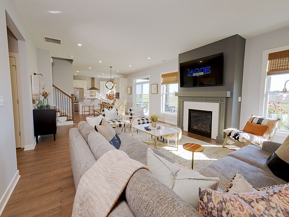 7th image of this home