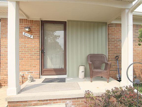 4th image of 31119 Country Blf