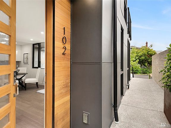 3rd image of 210 W Comstock St #102