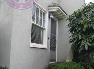 5712-5722 SE Belmont St #5720, Portland, OR