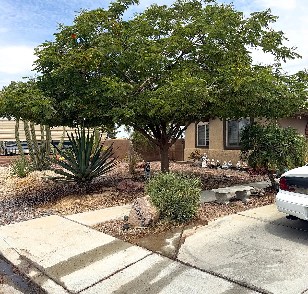 4 bed, 1471 sqft, $2,400 — Photo 2