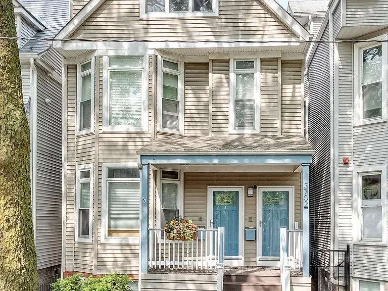 3702 N Hermitage Ave #1 — Photo 5