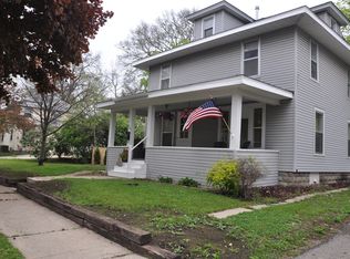 609 S Georgia Ave, Mason City, IA 50401
