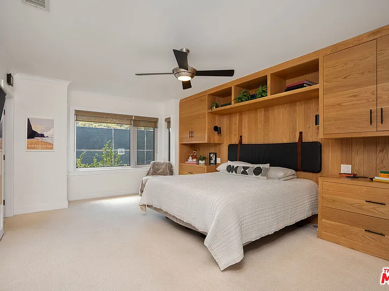 4203 Babcock Ave — Photo 19