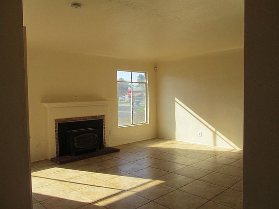5th image of 3735 E Terrace Ave