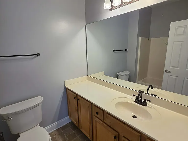 2065 Silvercrest Dr #D — Photo 12