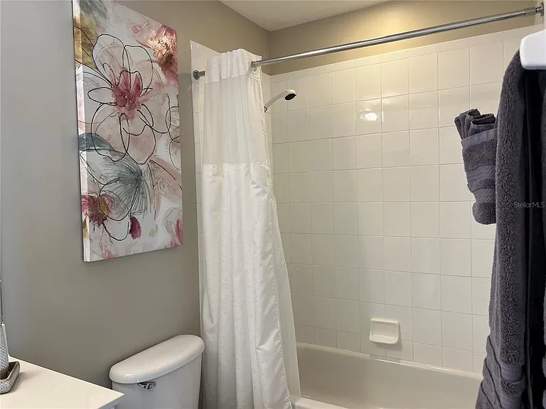 2060 Matecumbe Key Rd #2105 — Photo 34