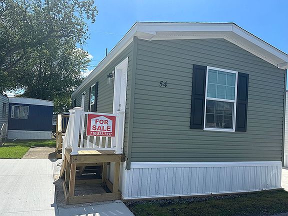 2nd image of 54 Shamrock Dr