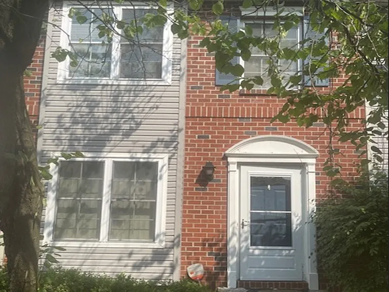 111 Irvine Turner Blvd — Photo 2